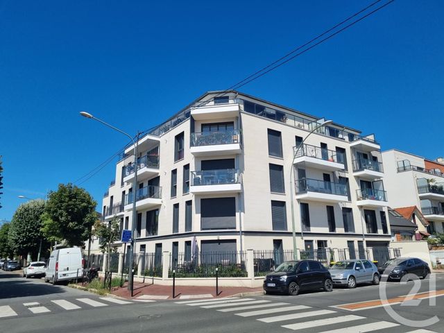 Appartement F4 à vendre - 4 pièces - 86.5 m2 - ST MAUR DES FOSSES - 94 - ILE-DE-FRANCE - Century 21 Adamville