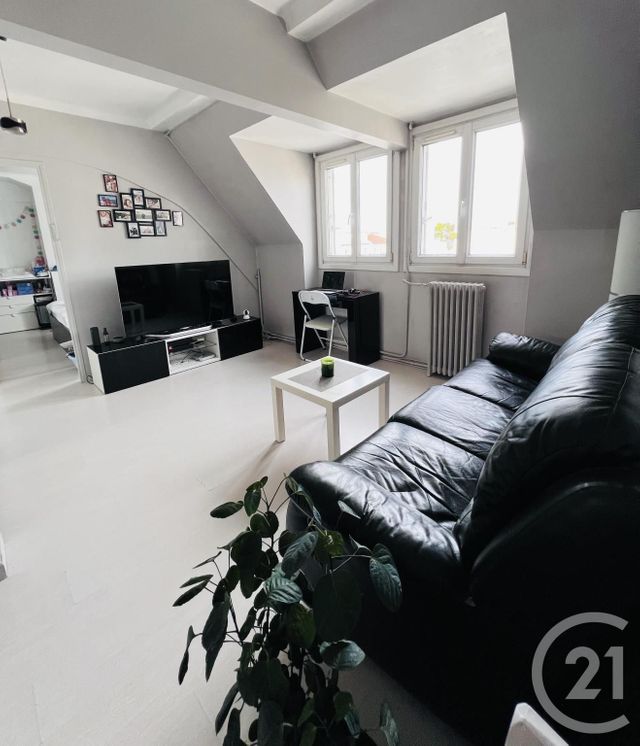 Appartement F2 à vendre - 2 pièces - 48.13 m2 - ST MANDE - 94 - ILE-DE-FRANCE - Century 21 Adamville